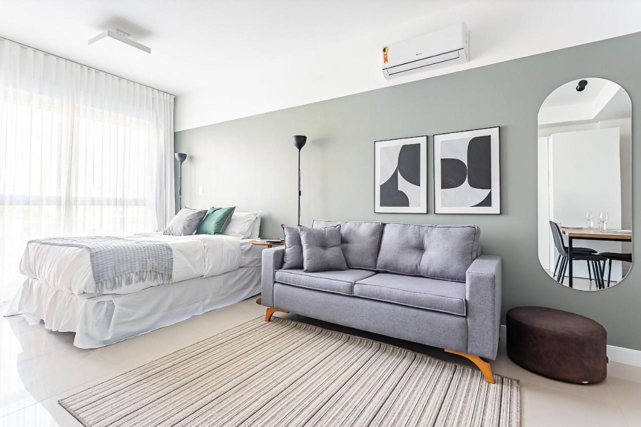 Studio Com Piscina E Vaga Próximo à Beira Mar Norte - Centro *