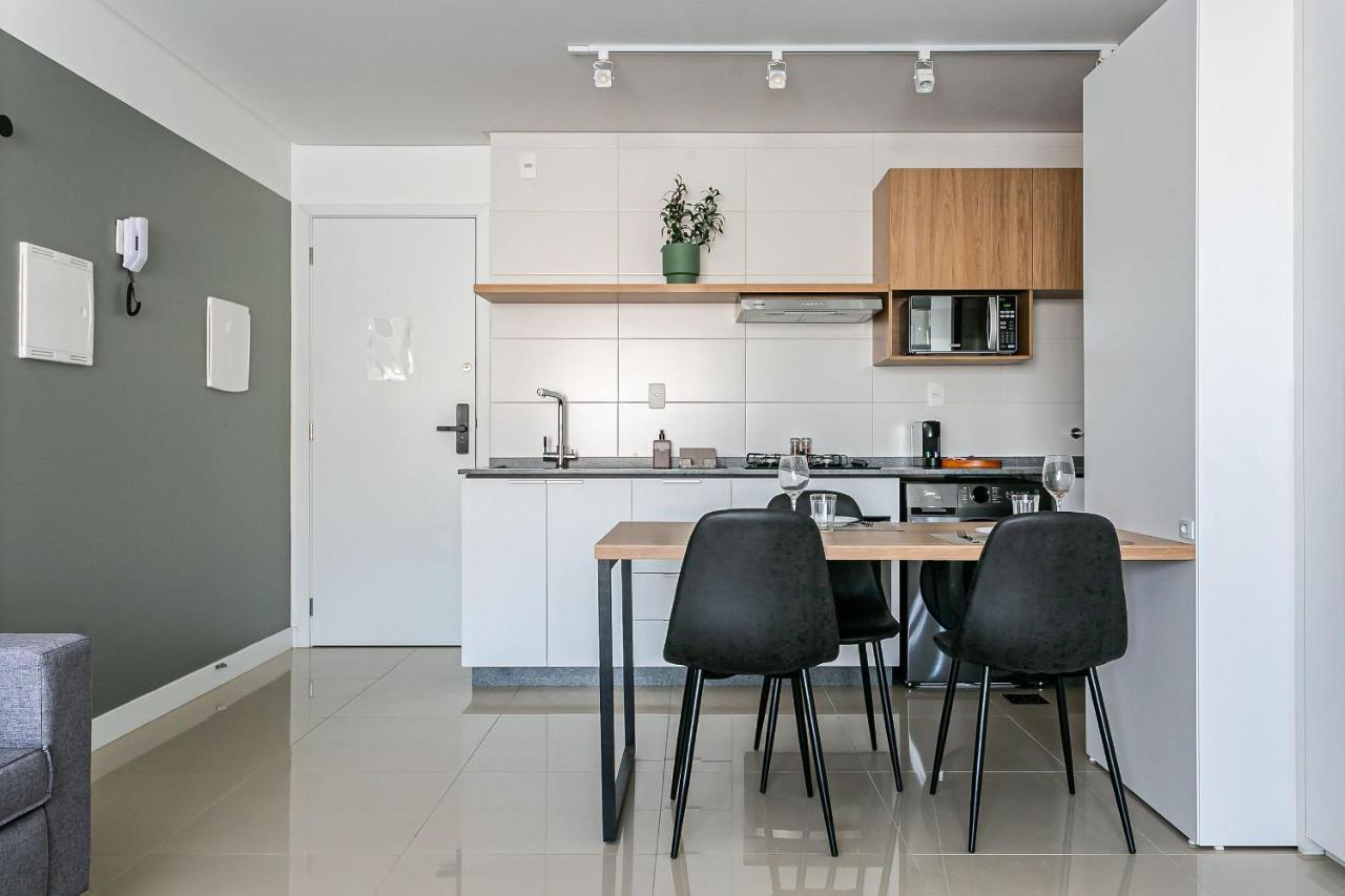 Studio Com Piscina E Vaga Próximo à Beira Mar Norte - Centro * Florianópolis