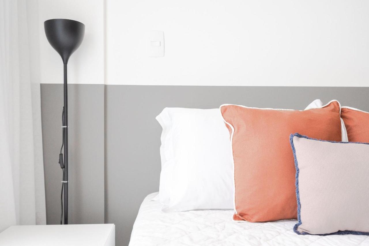Apartamento Studio Com Piscina E Vaga Próximo à Beira Mar Norte - Centro Florianópolis